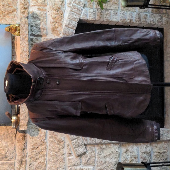 Danier Genuine Leather Jacket - Picture 2 of 10